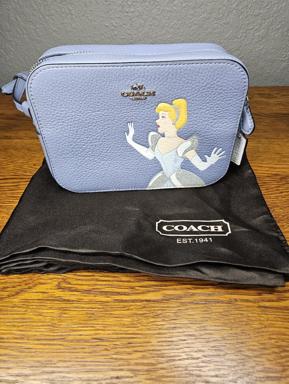 Coach X Disney Mini Camera Bag With Cinderella - Picture 10 of 11